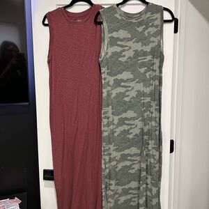 Universal Thread Maroon Top